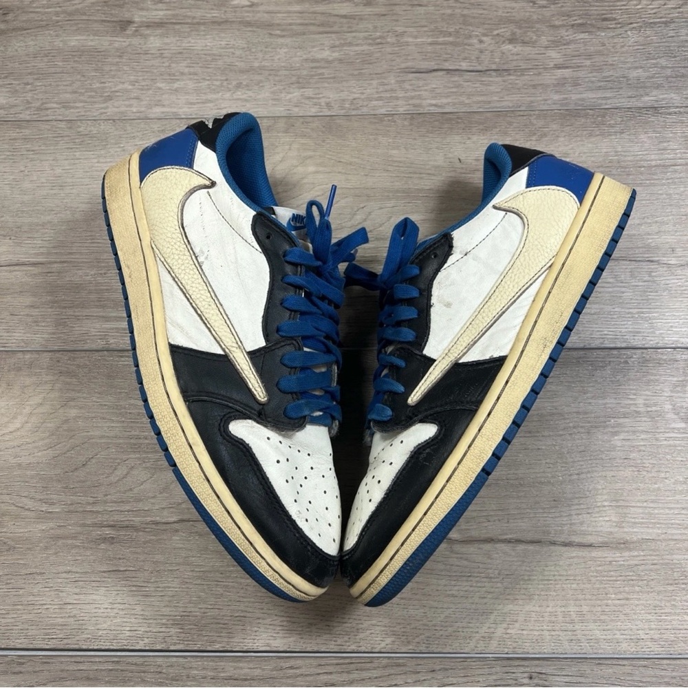 Size 11 - Jordan 1 Retro x Fragment Design x Travis Scott Low Blue